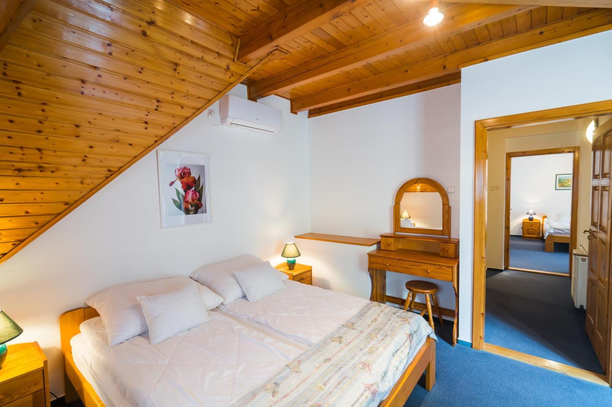 Gyorfi Apartmanhaz Zamárdi Dış mekan fotoğraf