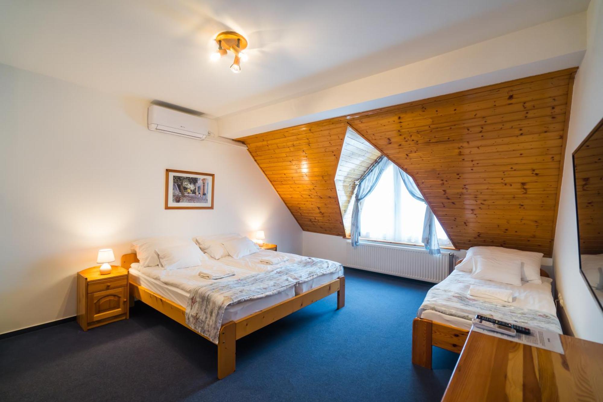 Gyorfi Apartmanhaz Zamárdi Dış mekan fotoğraf